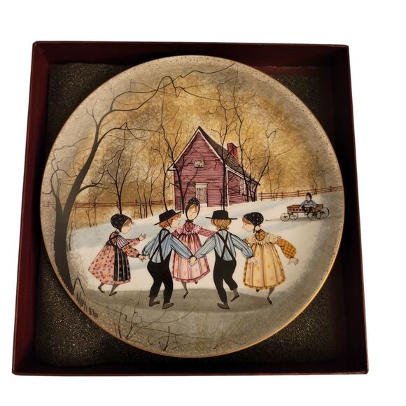 P. Buckley Moss "RING AROUND THE ROSIE" PLATE 8.5" - Picture 4 of 4